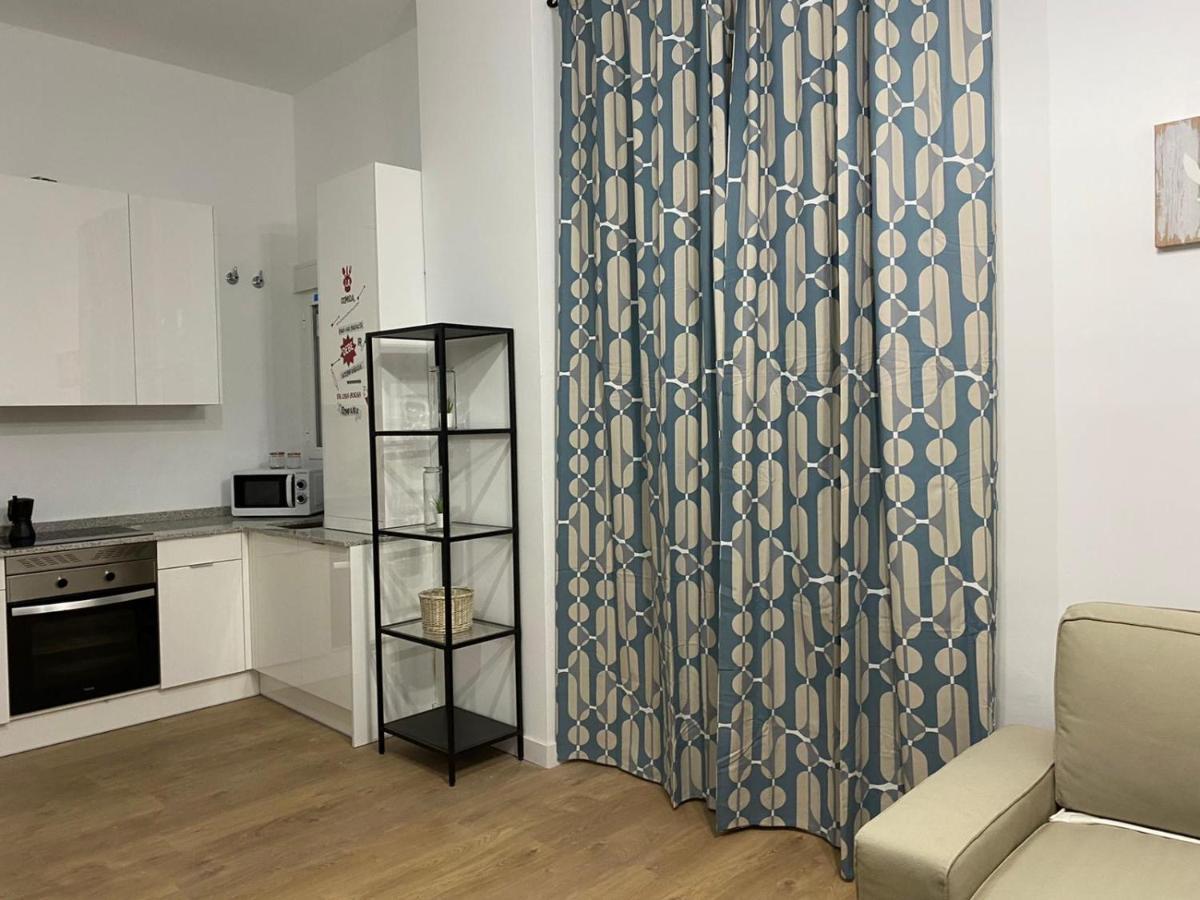 Aluche Aparment C Apartamento Madri Exterior foto