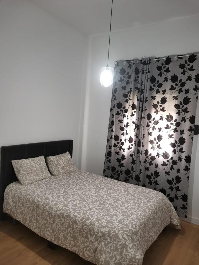 Aluche Aparment C Apartamento Madri Exterior foto